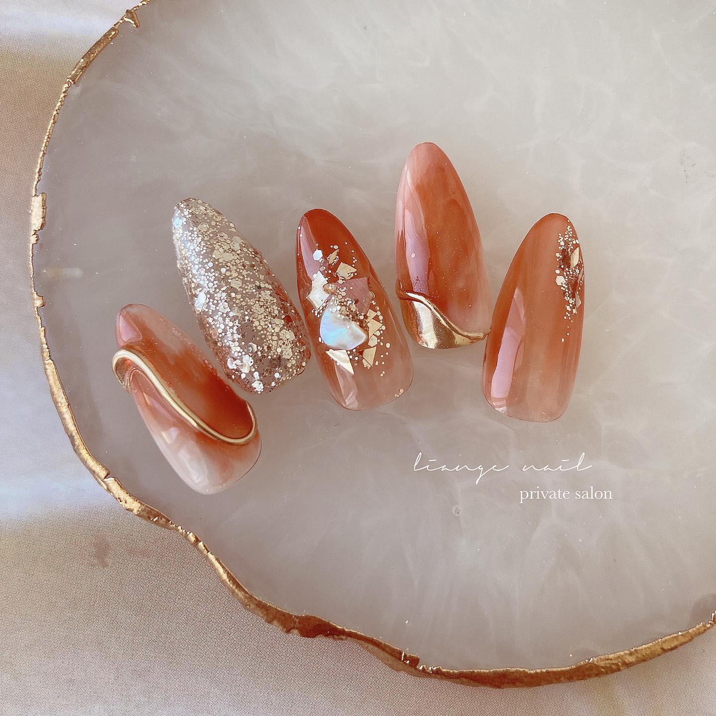 #リアンジェネイル,#柏ネイル,#ネイル,#春ネイル,#大人ニュアンスネイル,#ニュアンスネイル,#ジェルネイル,#ミラーネイル,#シェルネイル,#オレンジネイルのネイルデザイン