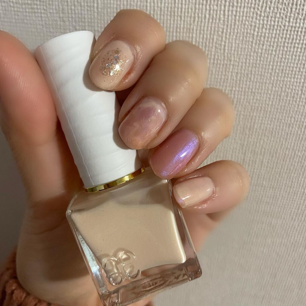 フローリックネイルラッカー/エレガンス クルーズ/マニキュアを使ったクチコミ(1枚目)