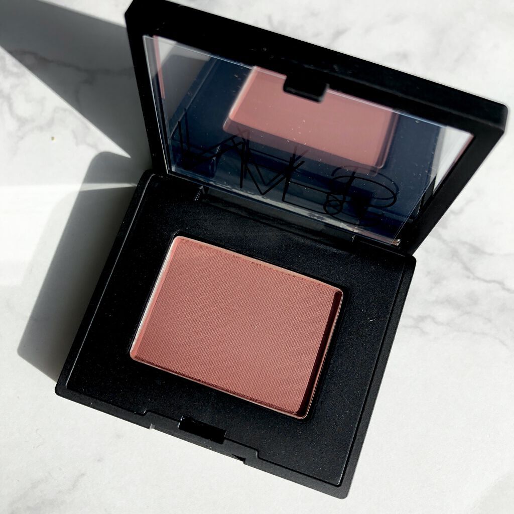 シングルアイシャドー 5320/NARS/単色アイシャドウを使ったクチコミ（2枚目）