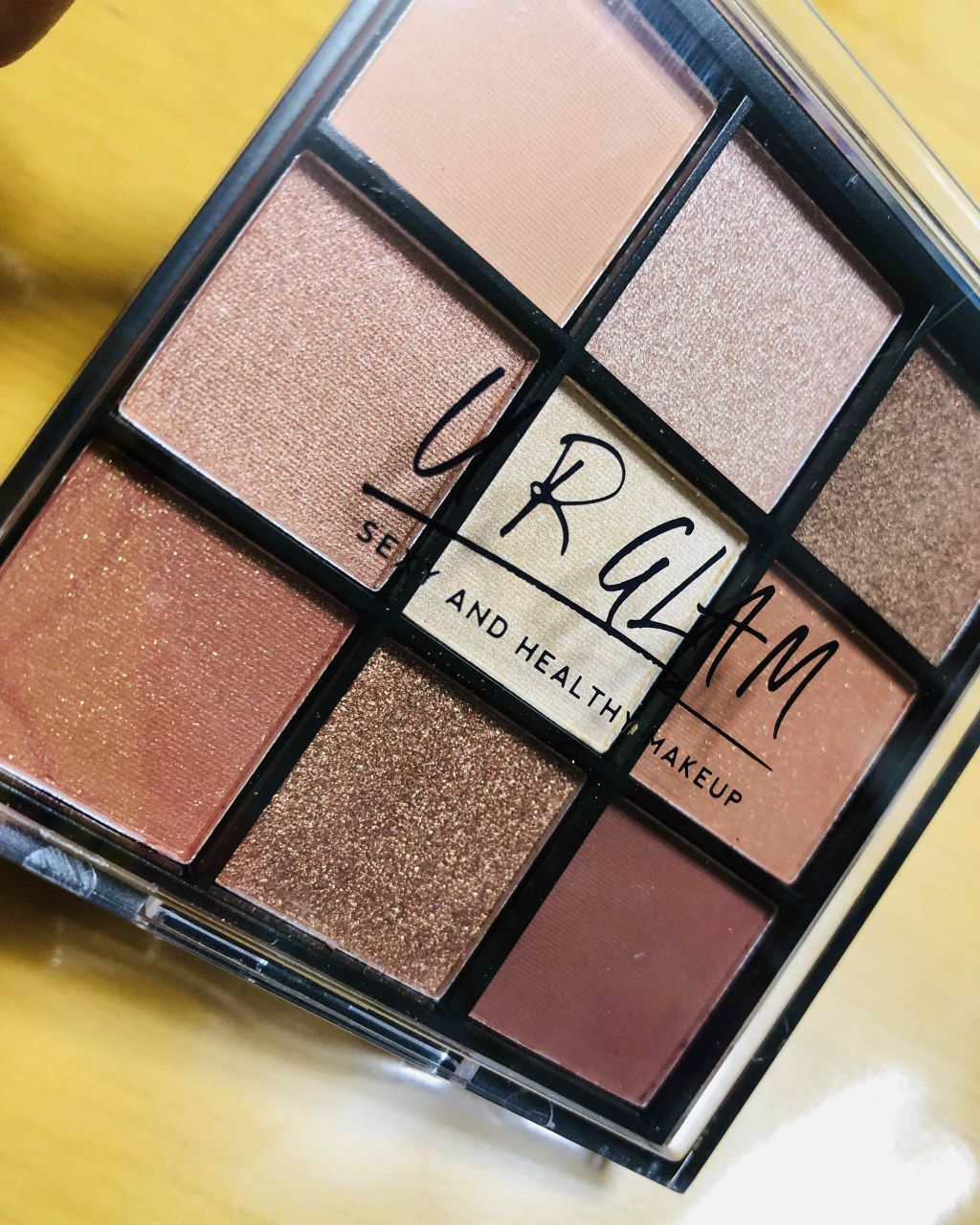 UR GLAM　BLOOMING EYE COLOR PALETTE/U R GLAM/アイシャドウパレットを使ったクチコミ（1枚目）