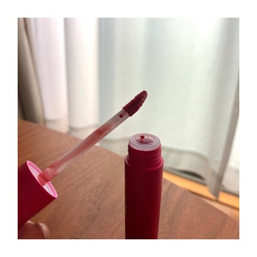 WONDER LIP TINT MIDIFIG/U/CHOO/口紅を使ったクチコミ（2枚目）