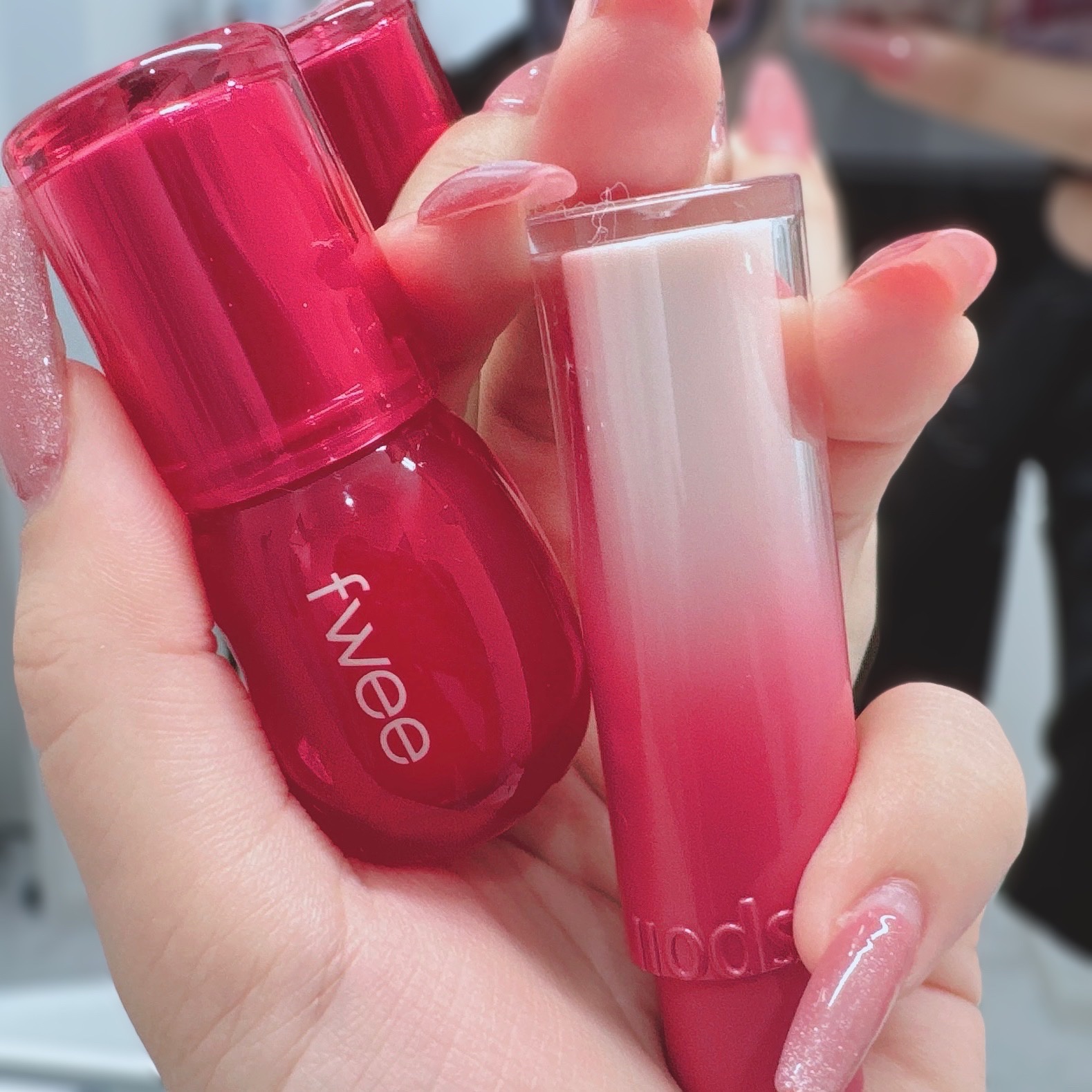 ノーウェアリップスティック バーミンググロー 08 ロージーバニー【EC展開カラー】/espoir/口紅を使ったクチコミ（2枚目）