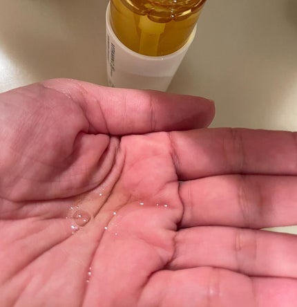 けいこ on LIPS 「⚡️超高圧浸透型美容液⚡️水深1万メートルの圧力に相当する超高..」(4枚目)