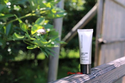 CR ティンテッド ジェル クリーム/bareMinerals/化粧下地を使ったクチコミ(2枚目)