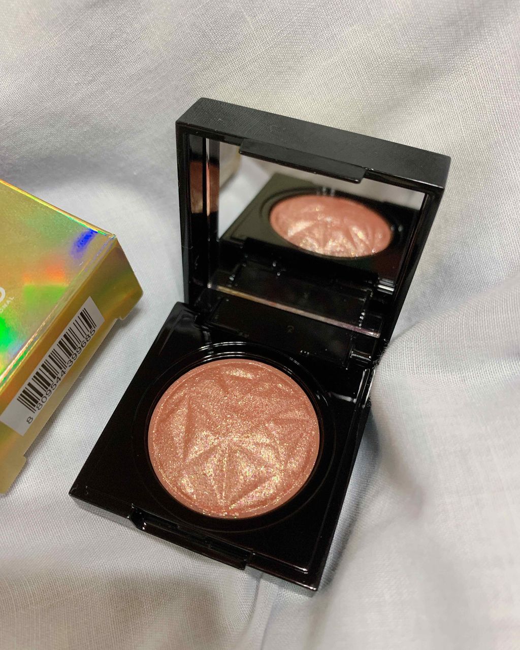 プリズム エアー シャドウ/CLIO/単色アイシャドウを使ったクチコミ（3枚目）