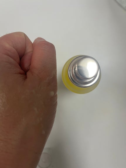 ダルバ ホワイトトリュフファーストスプレーセラム/ダルバ/ミスト状化粧水を使ったクチコミ(2枚目)