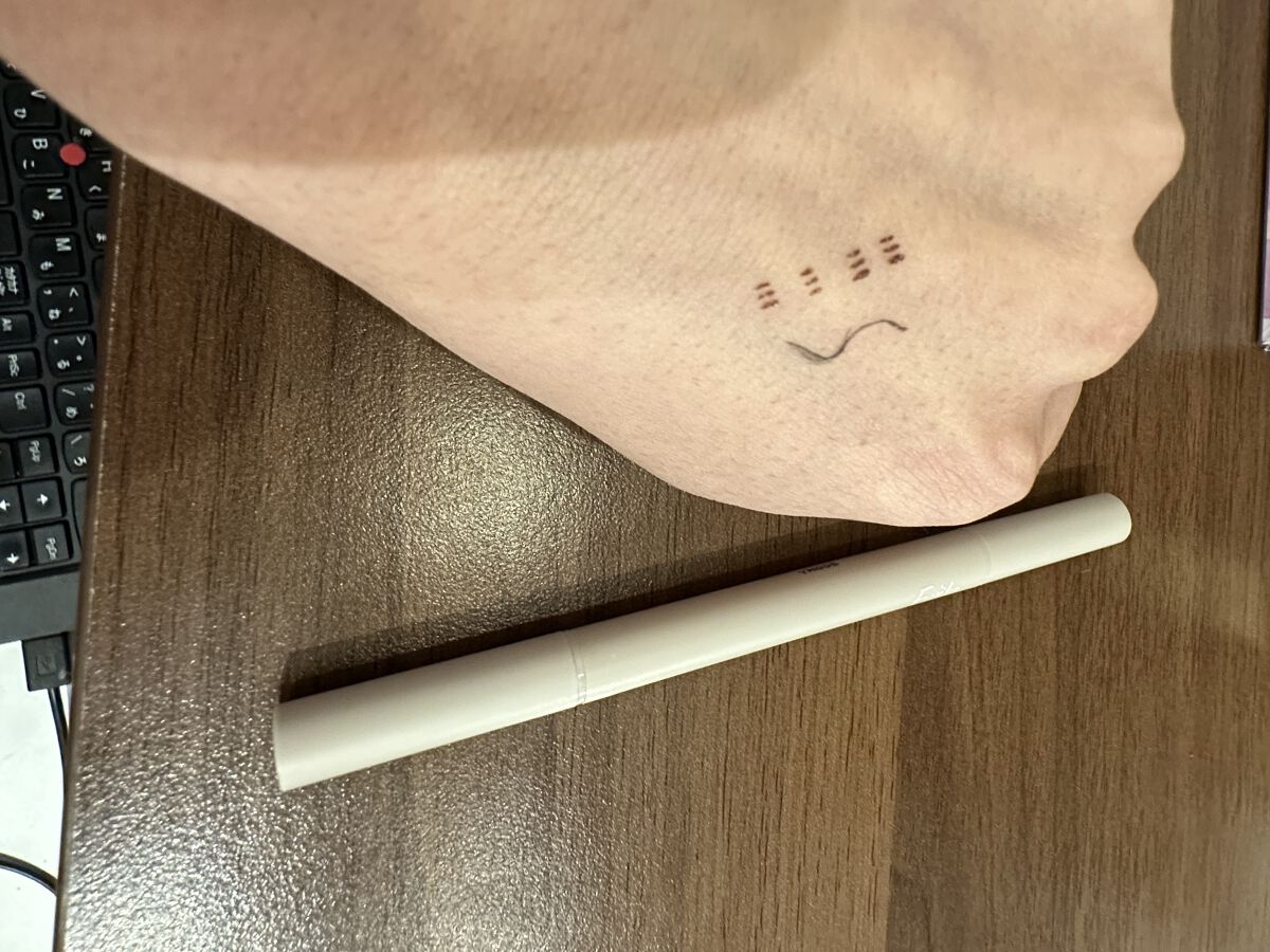 仕込みアイライナー /Fujiko/リキッドアイライナーを使ったクチコミ（2枚目）