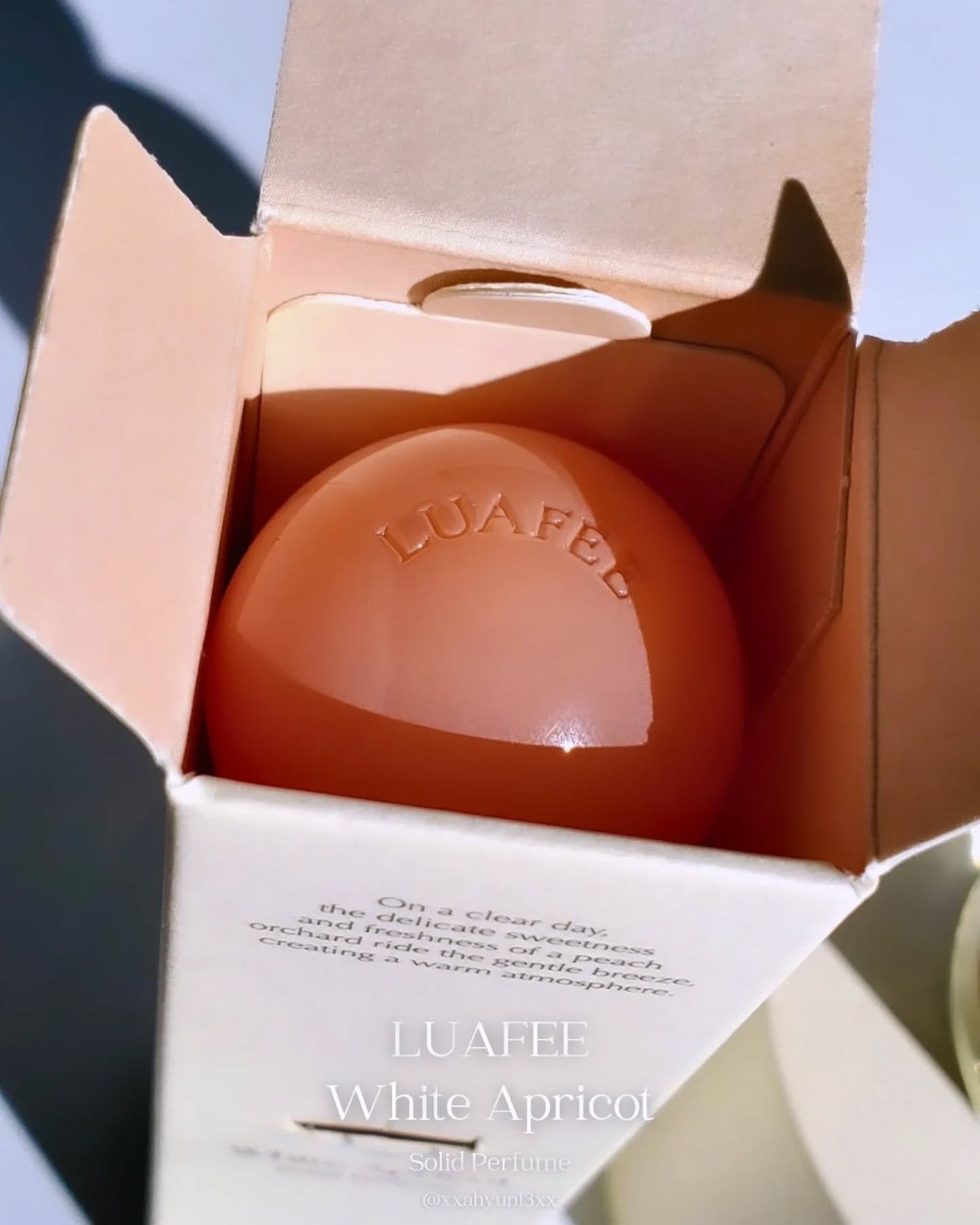 ソリッド パフューム ホワイトアプリコット/LUAFEE/練り香水を使ったクチコミ(7枚目)
