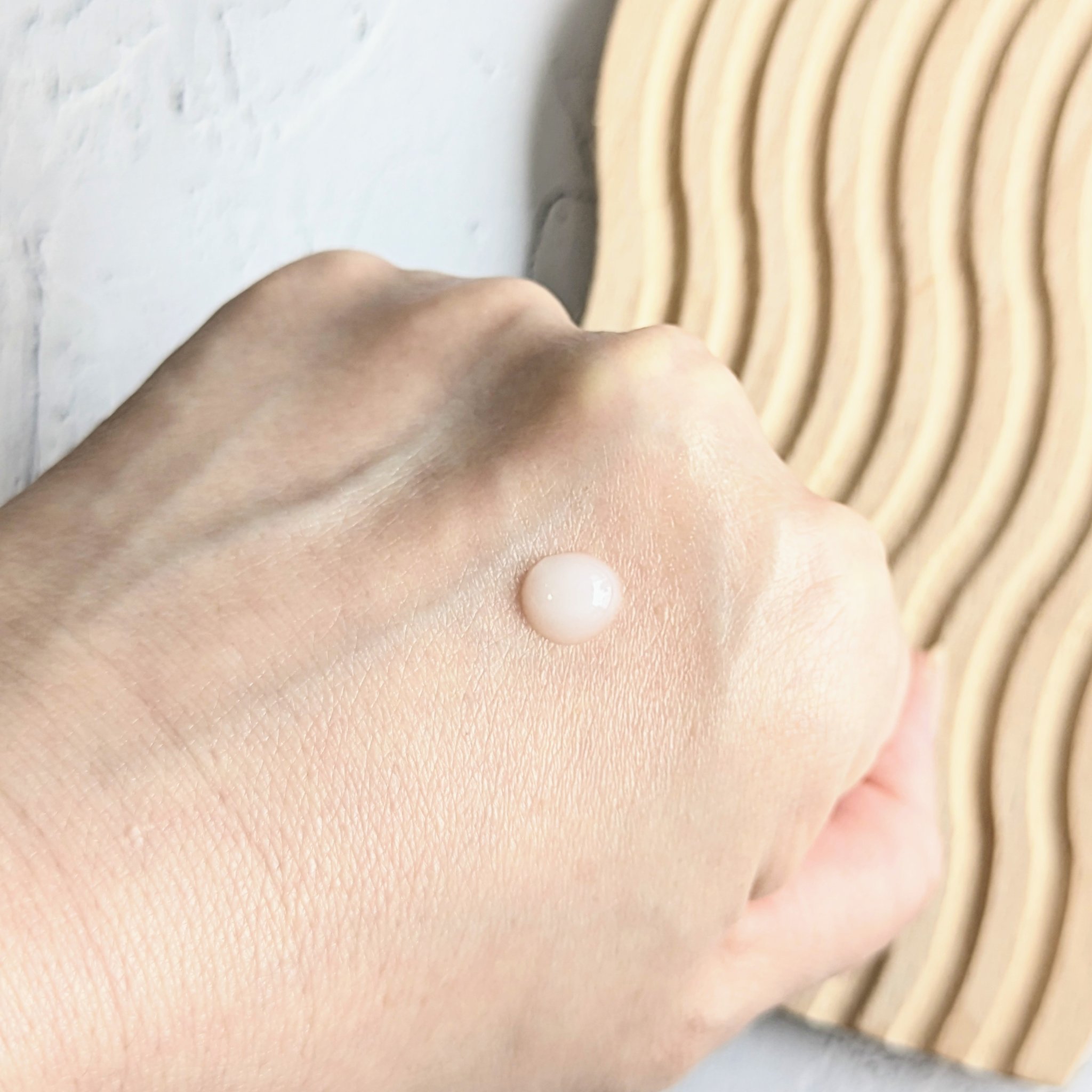 リポソーム アドバンスト　リペアアイセラム/DECORTÉ/アイケア・アイクリームを使ったクチコミ（2枚目）