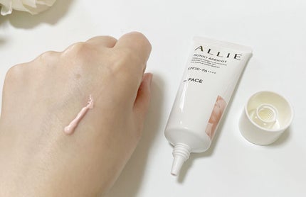 アリィー クロノビューティ カラーチューニングUV/アリィー/日焼け止めクリームを使ったクチコミ(4枚目)