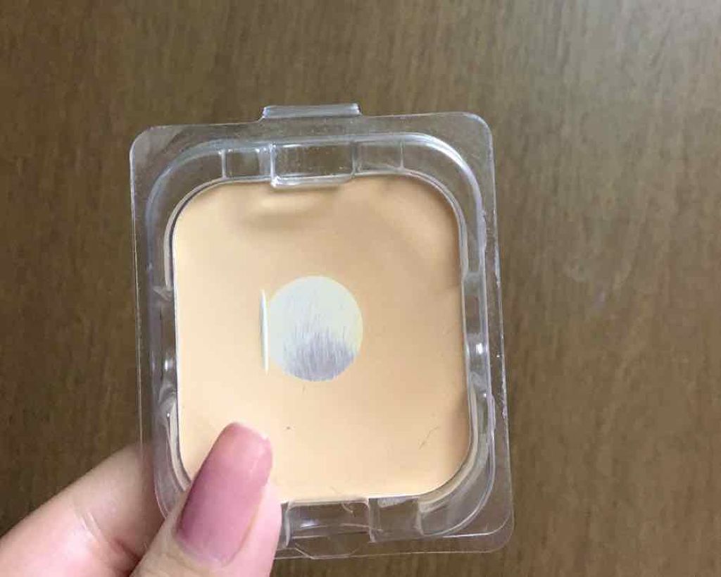 エッセンスBBパクト/CEZANNE/BBクリームを使ったクチコミ(2枚目)