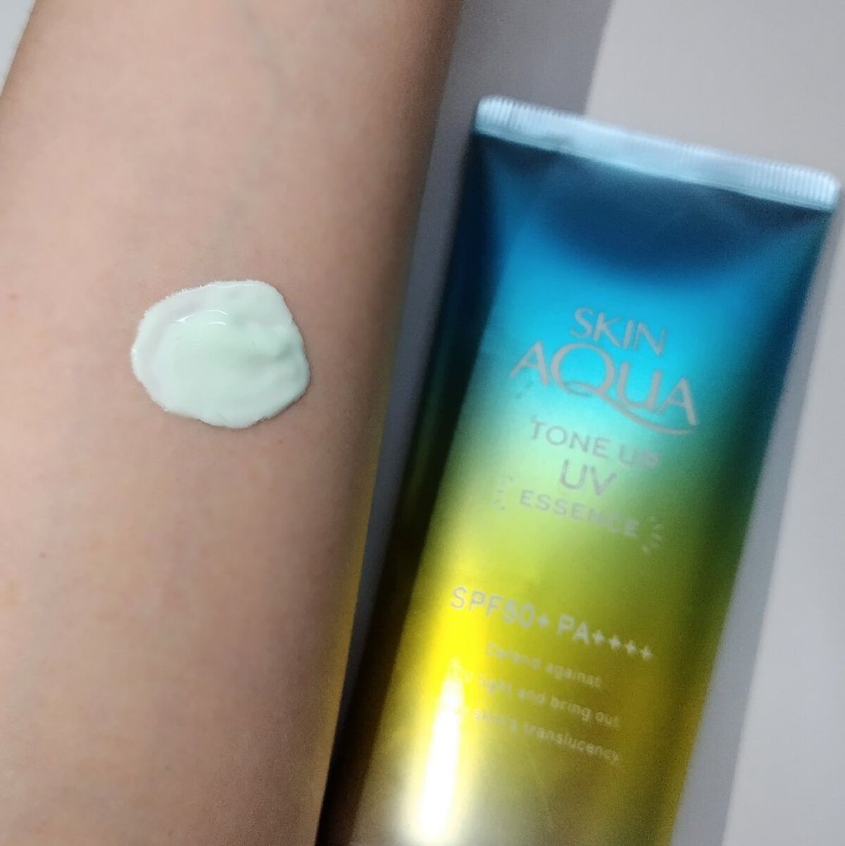 スキンアクア トーンアップUVエッセンス/スキンアクア/日焼け止めクリームを使ったクチコミ（2枚目）