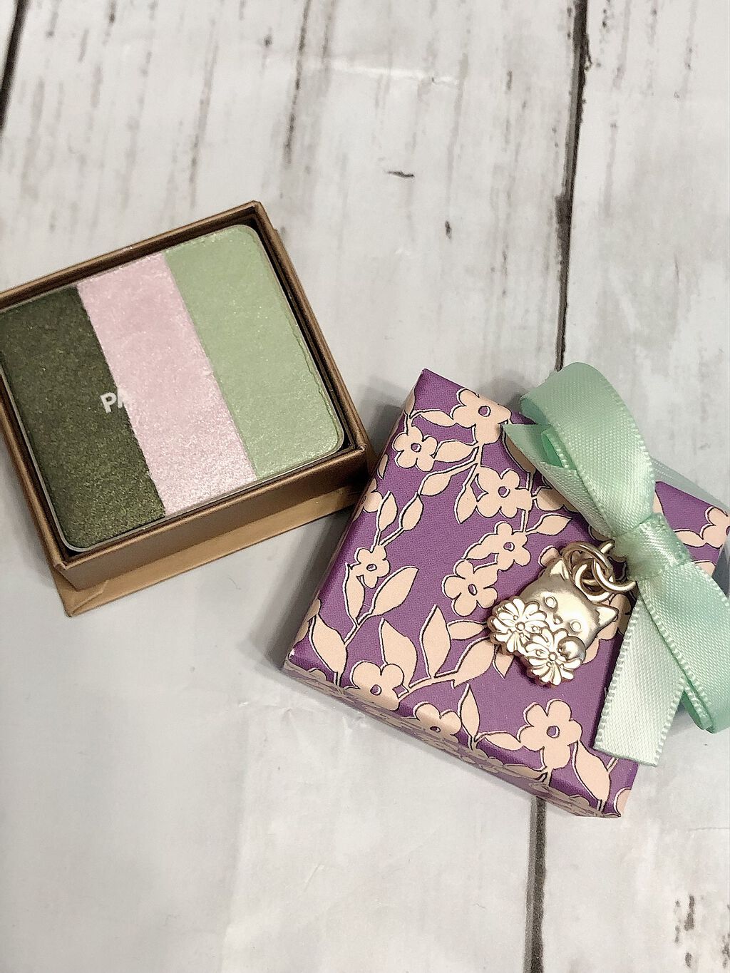 アイカラー CS(1/5限定発売) 125 フィールド オブ クローバー/PAUL & JOE BEAUTE/アイシャドウパレットを使ったクチコミ（2枚目）