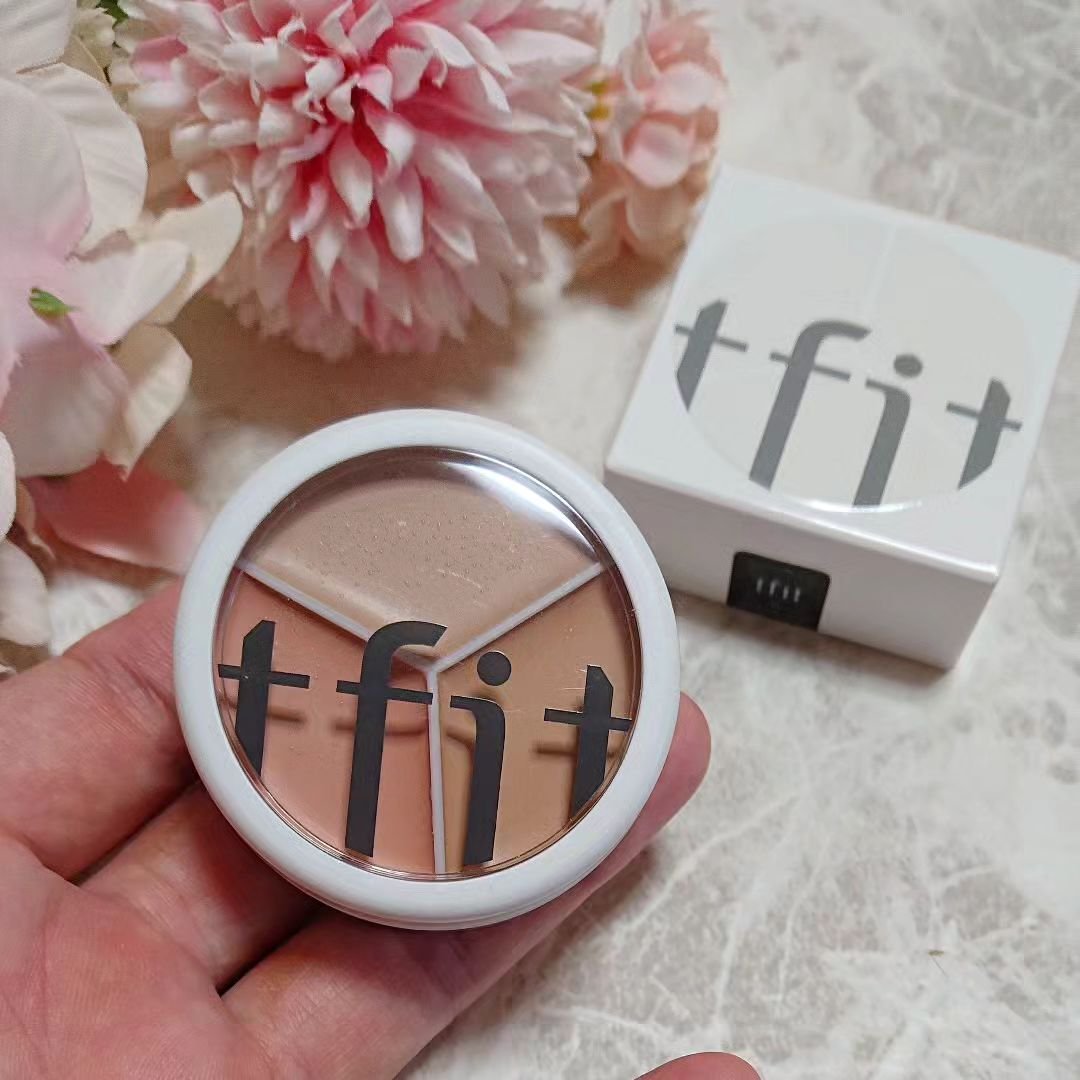 カバーアッププロコンシーラー/TFIT/パレットコンシーラーを使ったクチコミ（3枚目）