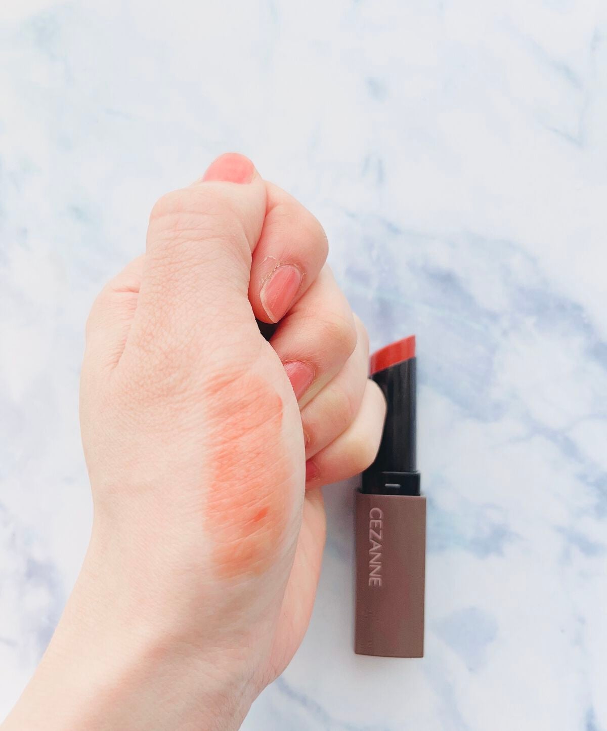 リップカラーシールド/CEZANNE/口紅を使ったクチコミ(3枚目)