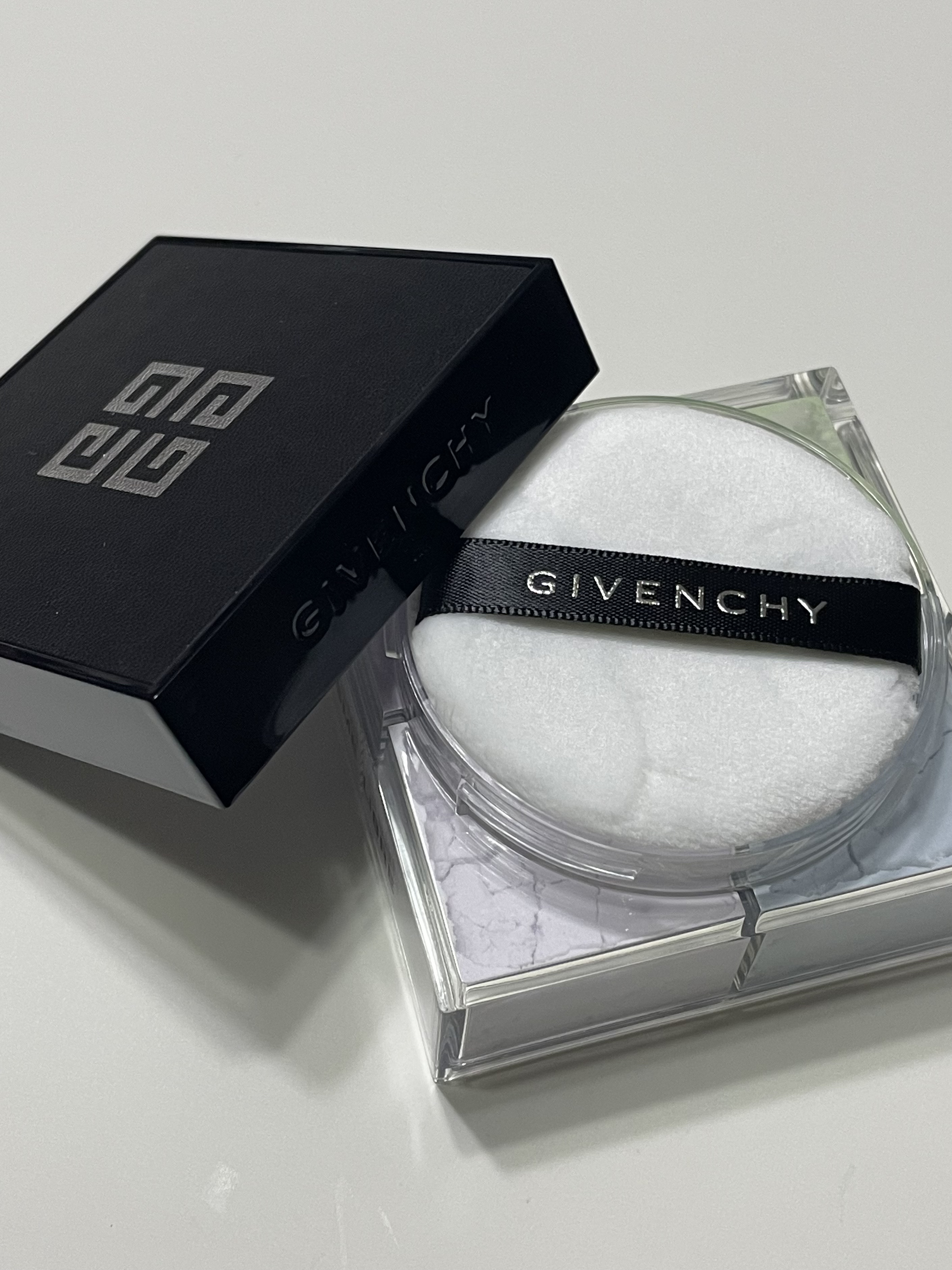プリズム・リーブル/GIVENCHY/ルースパウダーを使ったクチコミ（2枚目）