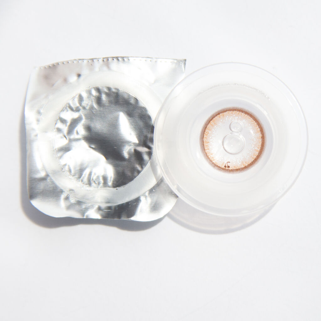 フラワーアイズ ワンデー クロッシェ/株式会社ビューフロンティア/ワンデー（１DAY）カラコンを使ったクチコミ（2枚目）