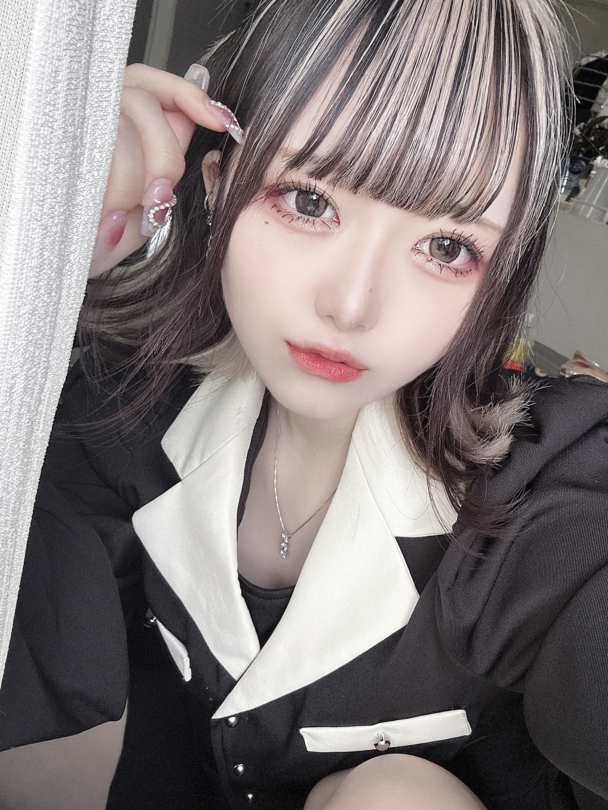 シフォンブラーティント 10 DAWN CLOUDS CORAL/CLIO/リップティントを使ったクチコミ（2枚目）