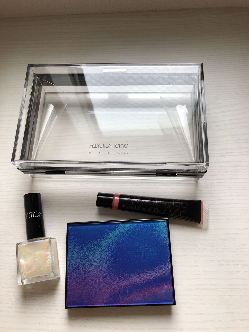 ホリデー アディクション “イリディセント ユーフォリア”/ADDICTION/メイクアップキットを使ったクチコミ（1枚目）