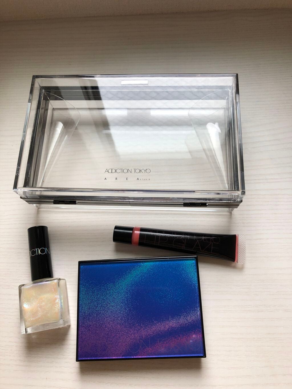 ホリデー アディクション “イリディセント ユーフォリア”/ADDICTION/メイクアップキットを使ったクチコミ(1枚目)