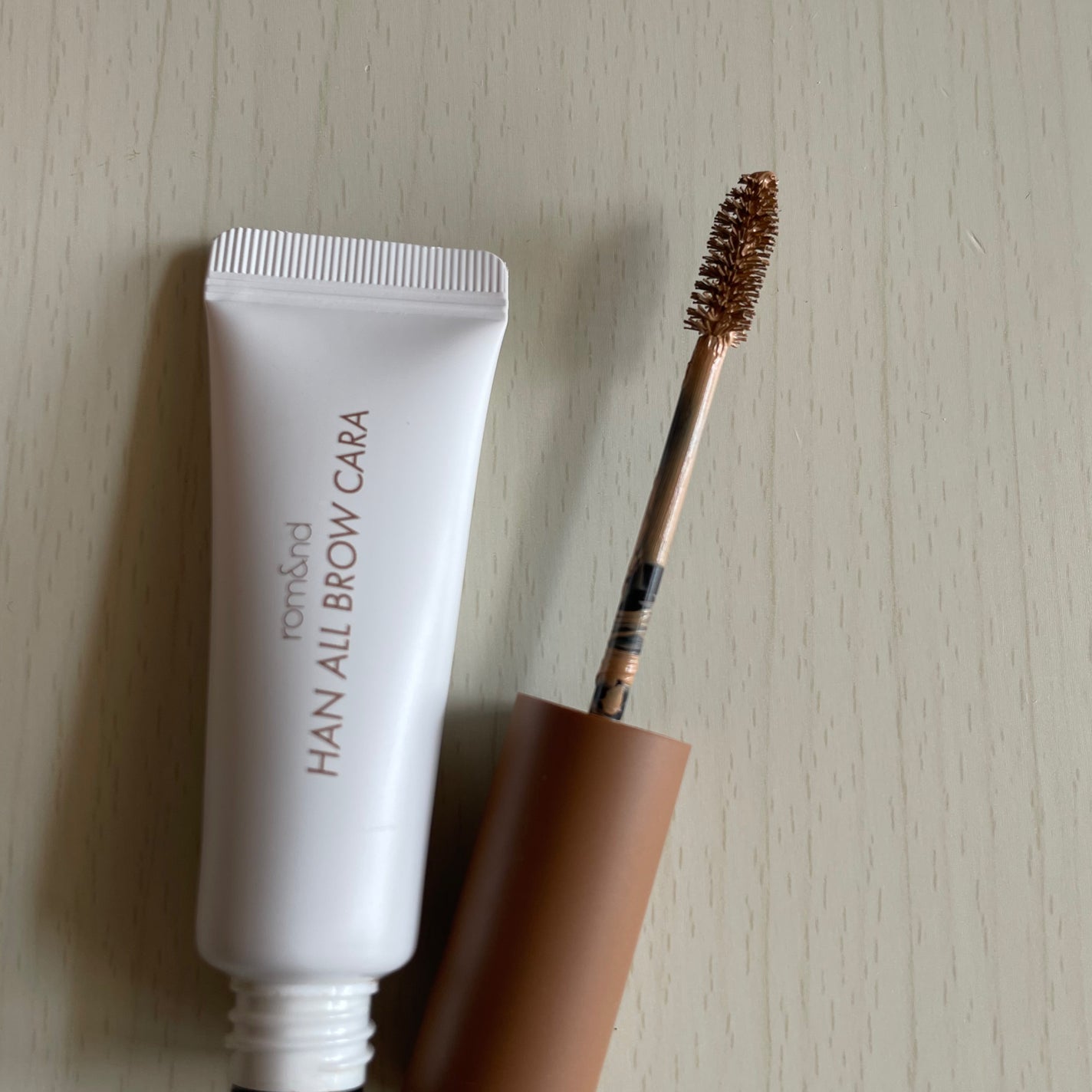 ハンオールブロウカラ/rom&nd/眉マスカラを使ったクチコミ(2枚目)