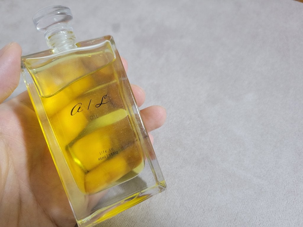 ナチュラルオイル〈ヘア&ボディ&ハンド用オイル〉/ainaLyra /ボディオイルを使ったクチコミ(3枚目)
