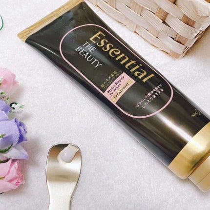 THE BEAUTY 髪のキメ美容プレミアムトリートメント<モイストリペアプレミアム>/エッセンシャル/洗い流すヘアトリートメントを使ったクチコミ(2枚目)