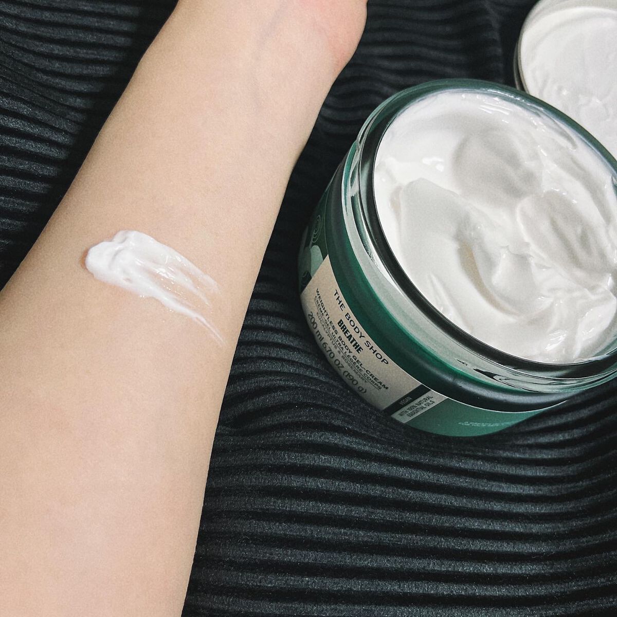 ウェルネス ボディジェルクリーム ユーカリ& ローズマリー/THE BODY SHOP/ボディクリームを使ったクチコミ(4枚目)