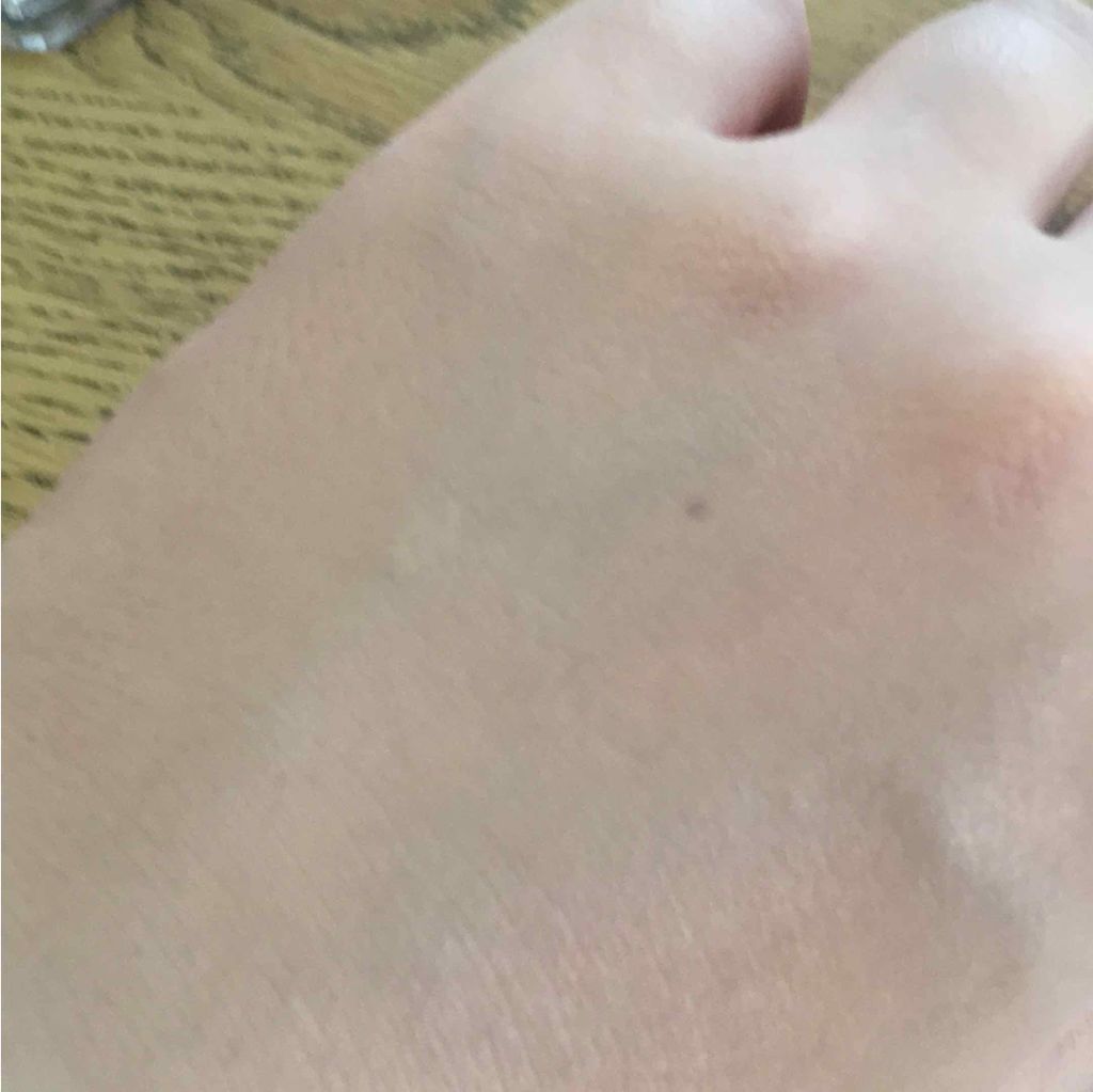 エッセンスベースBB/グレイシィ/BBクリームを使ったクチコミ（3枚目）