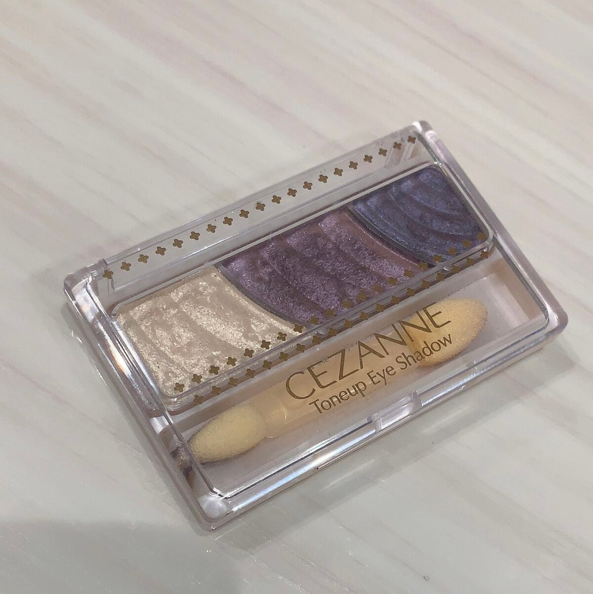 トーンアップアイシャドウ/CEZANNE/アイシャドウパレットを使ったクチコミ(2枚目)