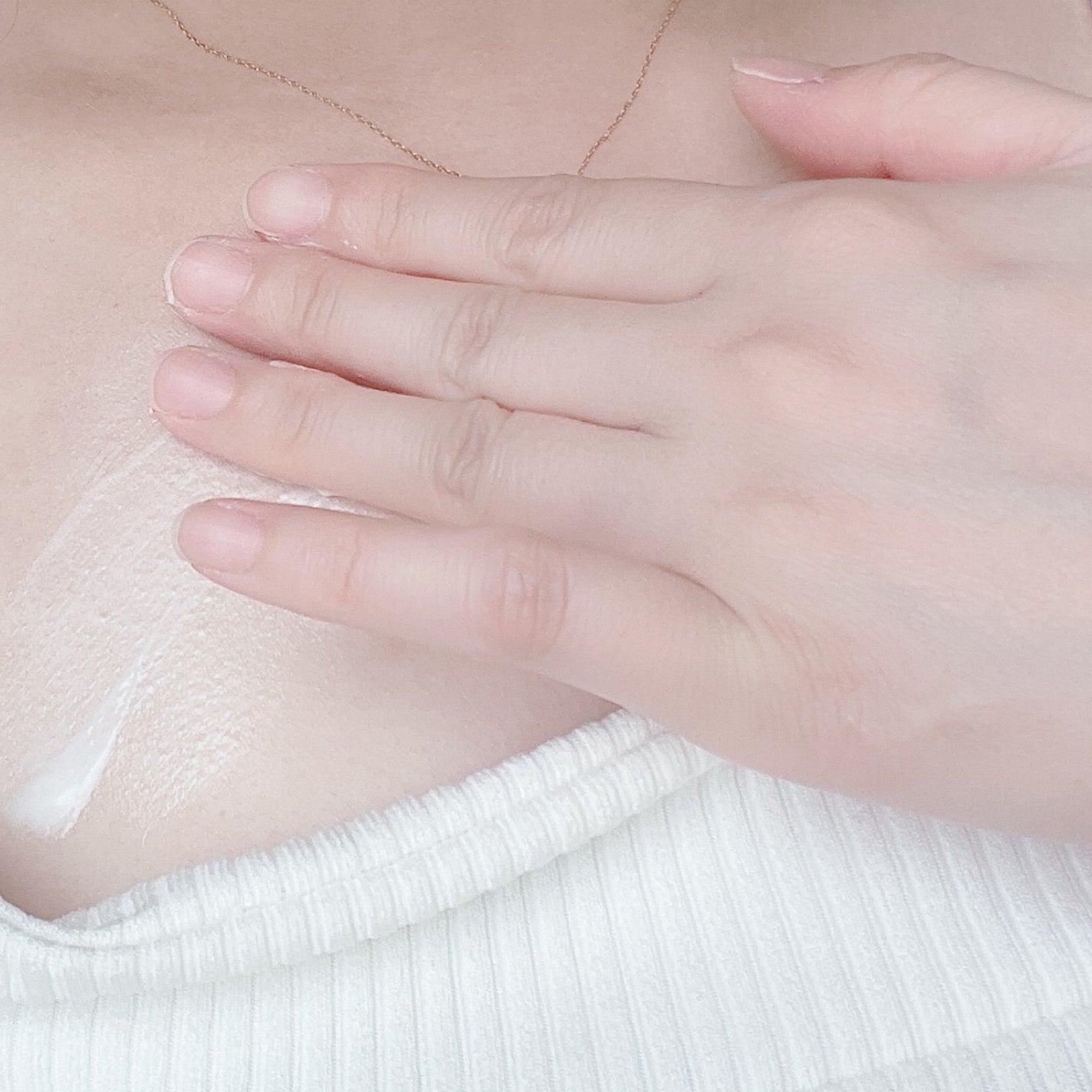 デコルテ&バストケアクリーム/Rinda/バスト・ヒップケアを使ったクチコミ(3枚目)