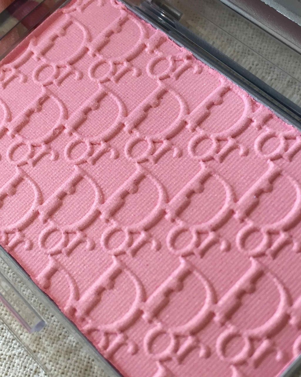 ディオール バックステージ ロージー グロウ＜グロウ バイブス＞ 003 パール/Dior/パウダーチークを使ったクチコミ（3枚目）