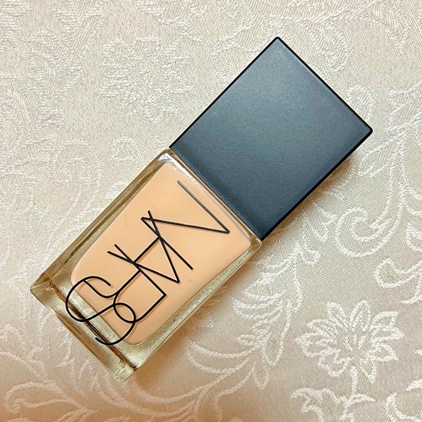 ライトリフレクティング ファンデーション 02166/NARS/リキッドファンデーションを使ったクチコミ（3枚目）