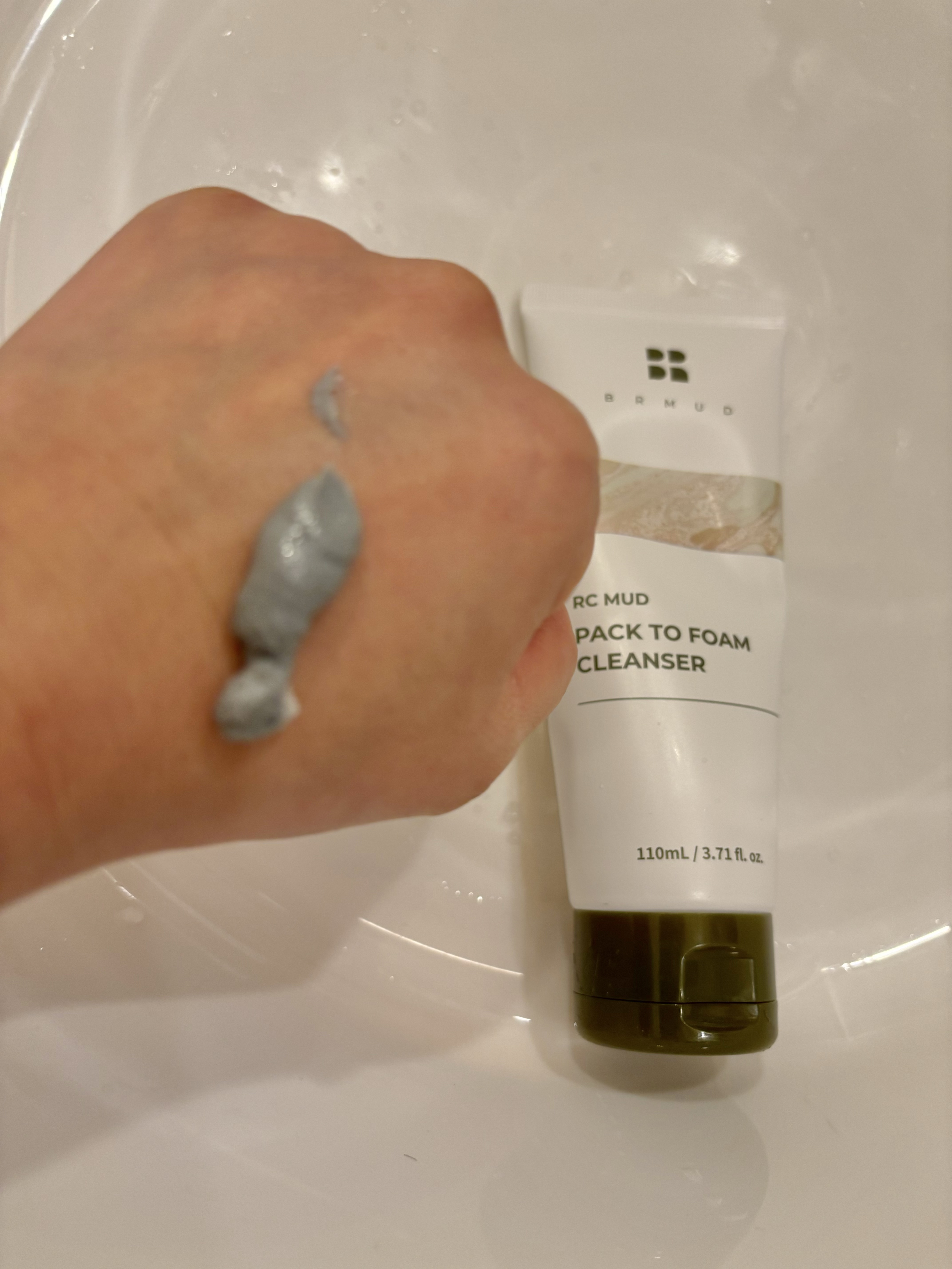 リカバリーマッドバックツーフォームクレンザー/BRMUD/洗顔フォームを使ったクチコミ（3枚目）