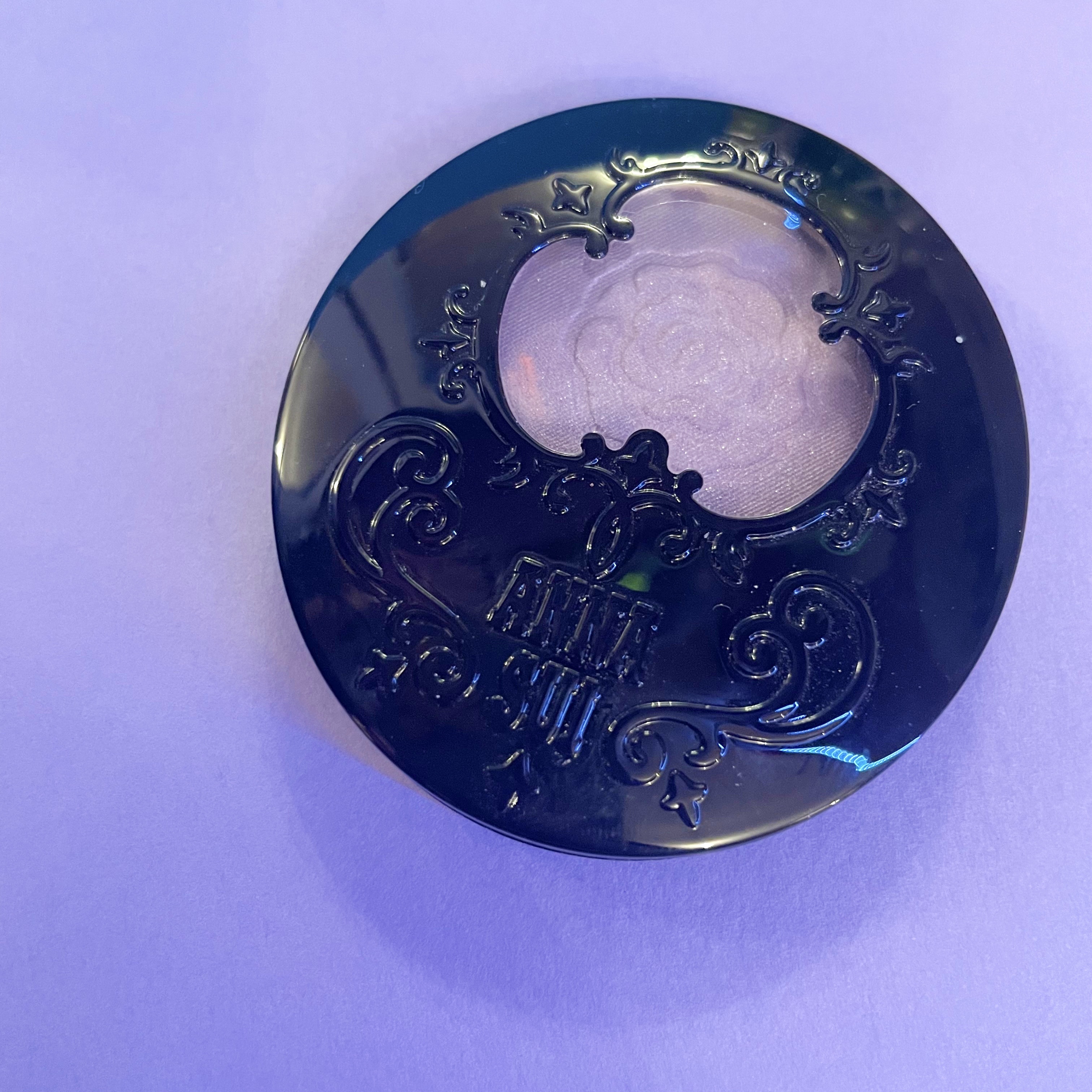 ANNA SUI　アイカラーアクセント/ANNA SUI/単色アイシャドウを使ったクチコミ（2枚目）