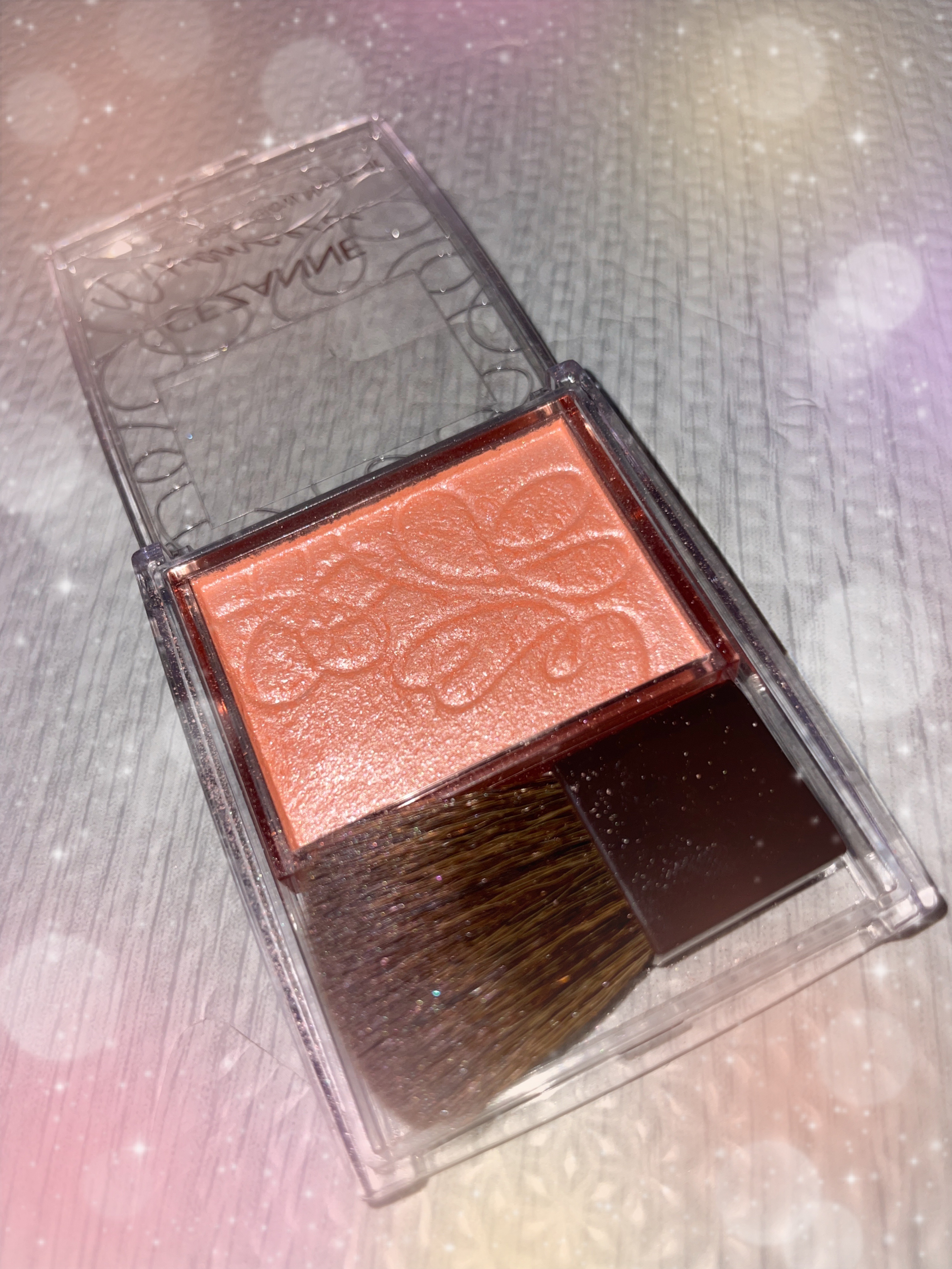 パールグロウニュアンサー/CEZANNE/パウダーハイライトを使ったクチコミ（1枚目）