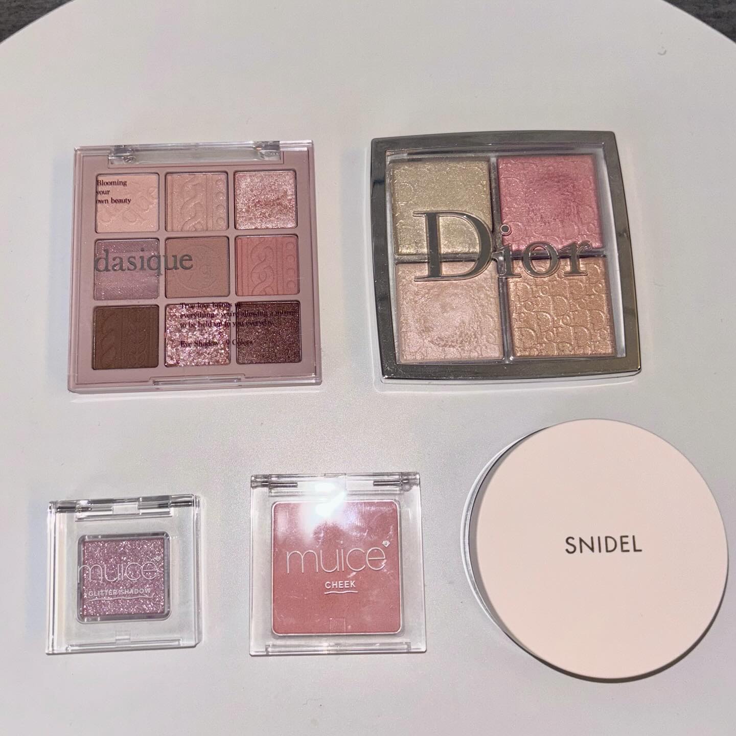 【旧】ディオール バックステージ フェイス グロウ パレット/Dior/ハイライトを使ったクチコミ（2枚目）