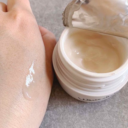 ホワイトショット ホワイトショット RXSのクチコミ「POLA
ホワイトショット RXS(クリーム)
50g ¥12,000+tax
暑さ焼け対策.....」(2枚目)