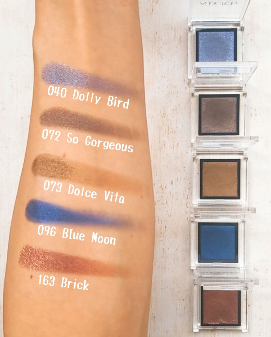 アディクション ザ アイシャドウ 96 Blue Moon (P) /ADDICTION/単色アイシャドウを使ったクチコミ（3枚目）