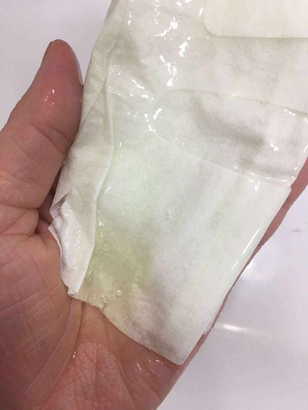 マスク; オイルアンドエクストラクト/Huxley/シートマスク・パックを使ったクチコミ(4枚目)