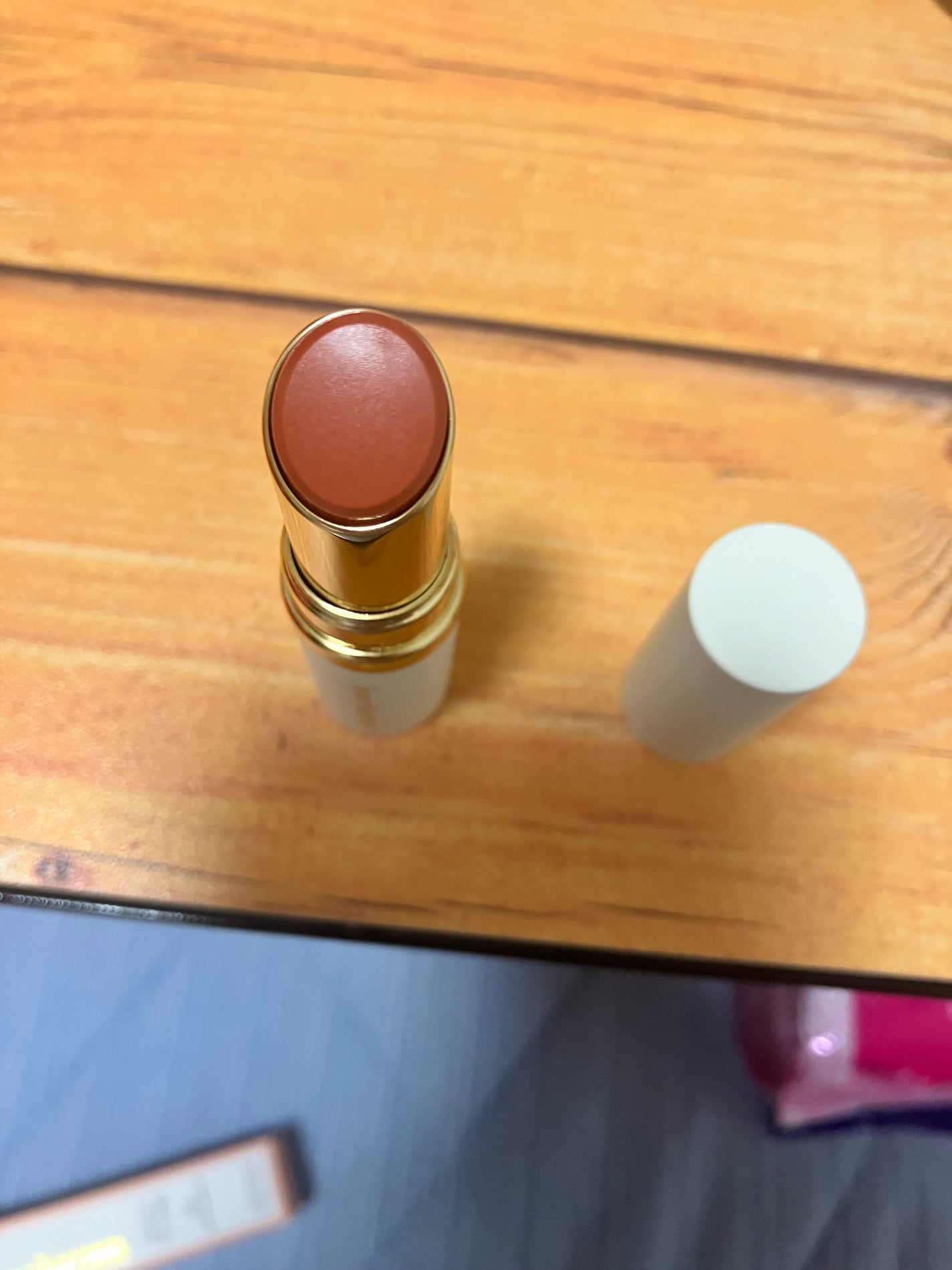 フォーエバー フィット ルージュ/leur charme/口紅を使ったクチコミ(2枚目)