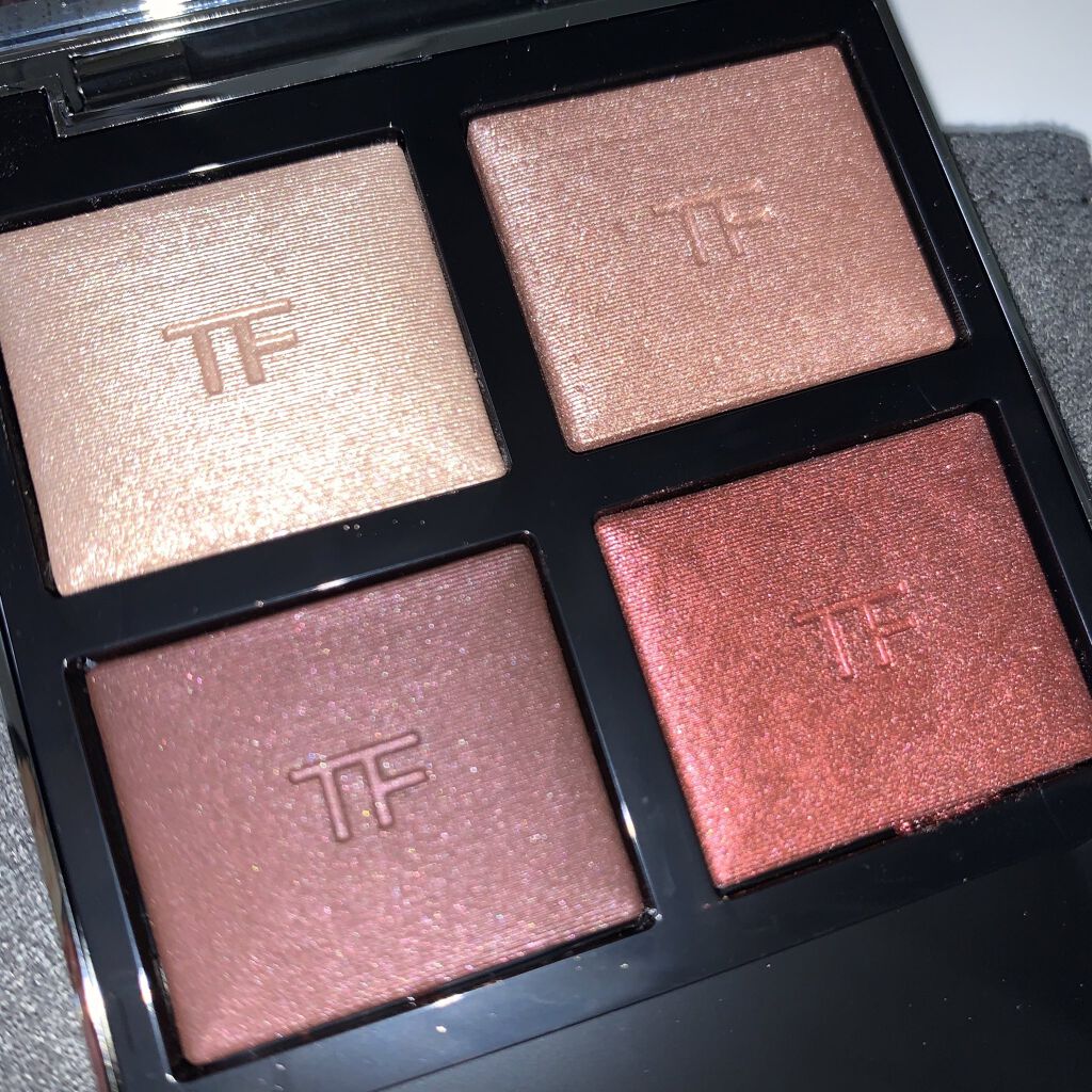 アイ カラー クォード エクストリーム/TOM FORD BEAUTY/アイシャドウパレットを使ったクチコミ（2枚目）