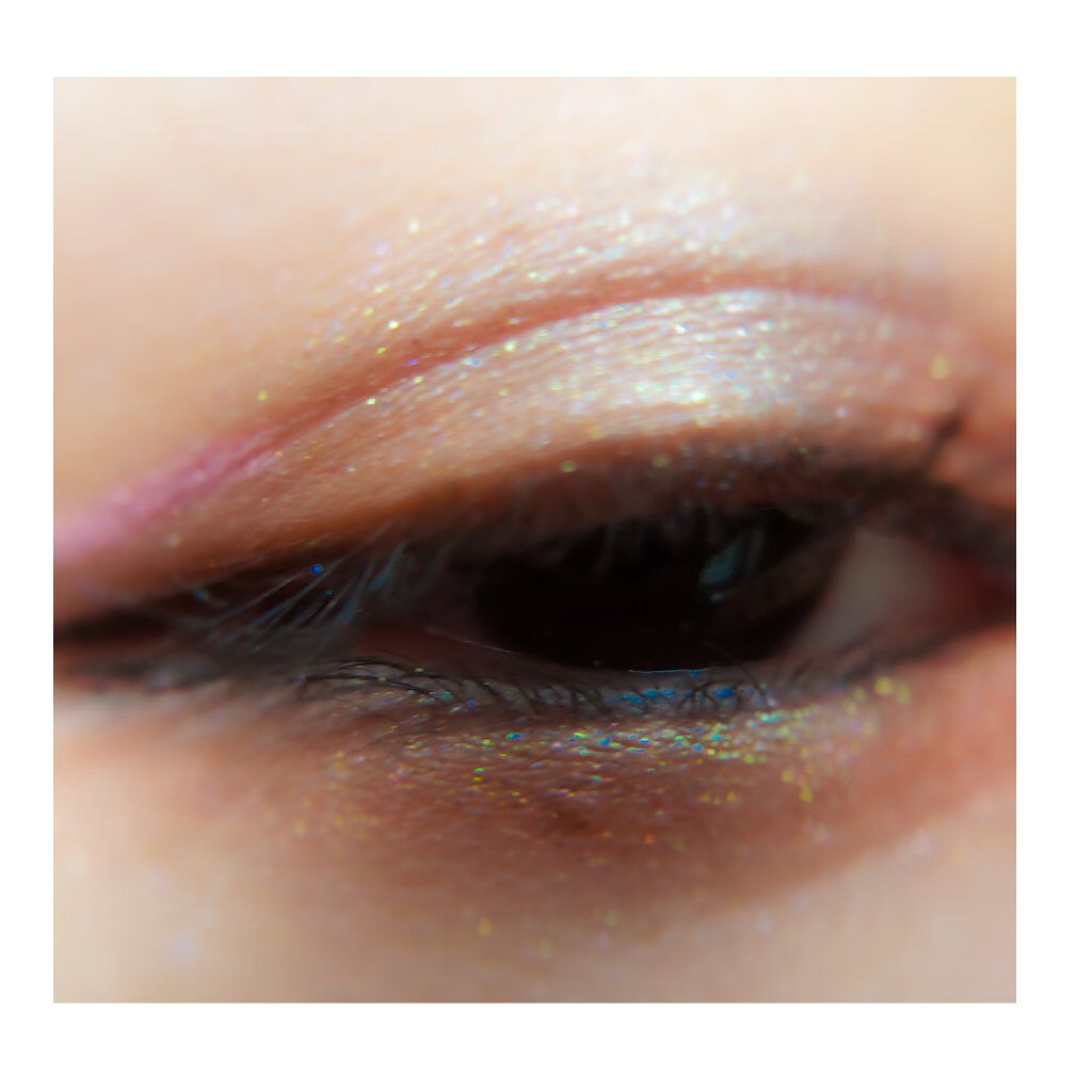 ダズルシャドウ/M・A・C/単色アイシャドウを使ったクチコミ(6枚目)