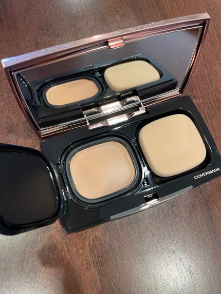 フローレス フィット/COVERMARK/クリーム・エマルジョンファンデーションを使ったクチコミ(2枚目)