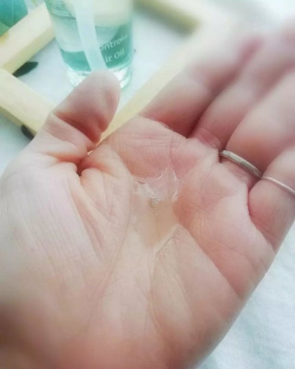 プルント コントロール美容液ヘアオイル/Purunt./ヘアオイルを使ったクチコミ(4枚目)