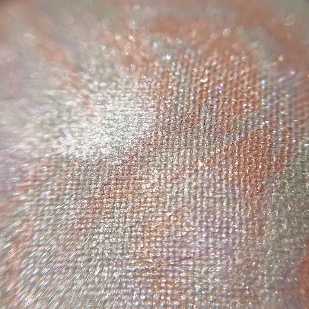 マーブルハイライター/LB/パウダーチークを使ったクチコミ(5枚目)