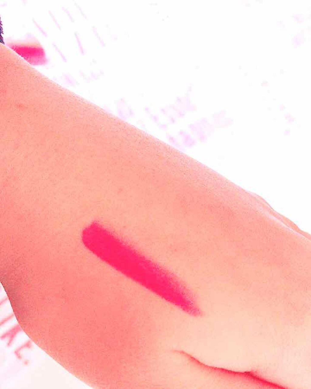 リップ フラッシュ ビッテン ストロボ/MAYBELLINE NEW YORK/口紅を使ったクチコミ(3枚目)