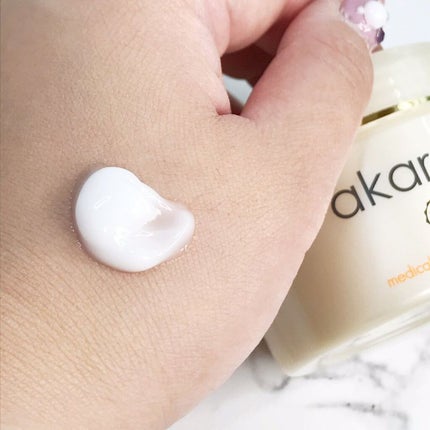 メディカルリンクルジェルクリーム/アカラン/オールインワン化粧品を使ったクチコミ(5枚目)