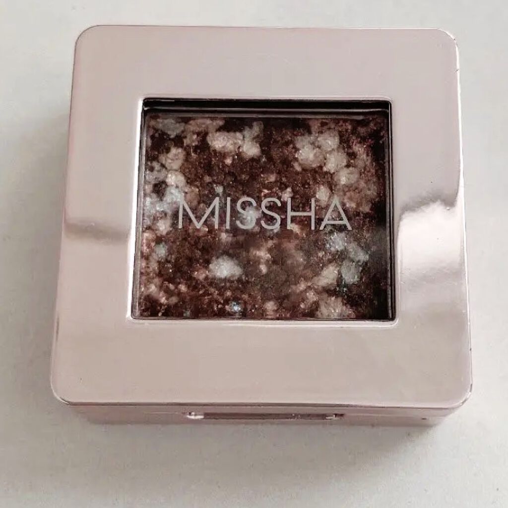 グリッタープリズム シャドウ/MISSHA/グリッターを使ったクチコミ（1枚目）
