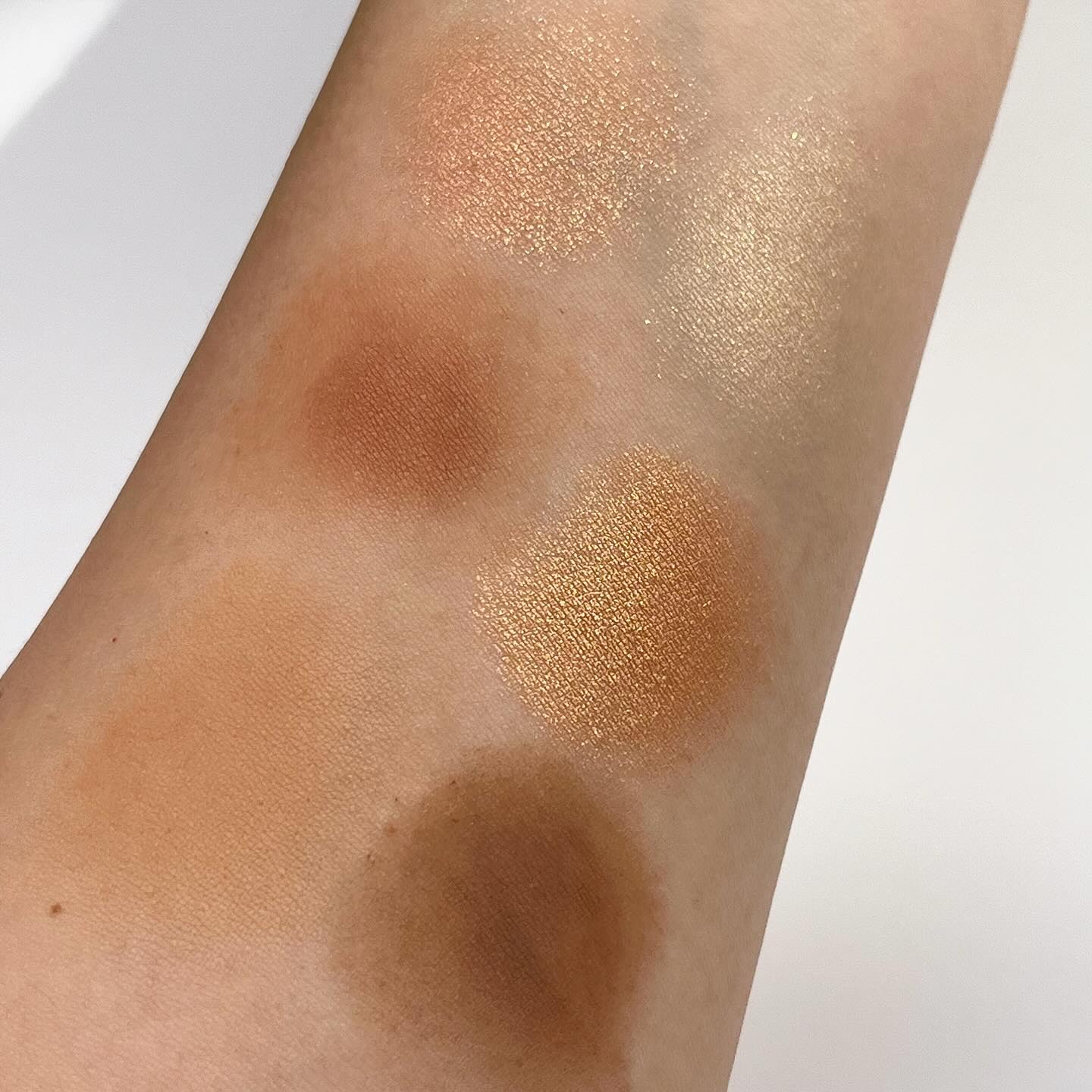 ライプンアイカラーパレット ソフトサンド/FRESHO2/アイシャドウパレットを使ったクチコミ（3枚目）